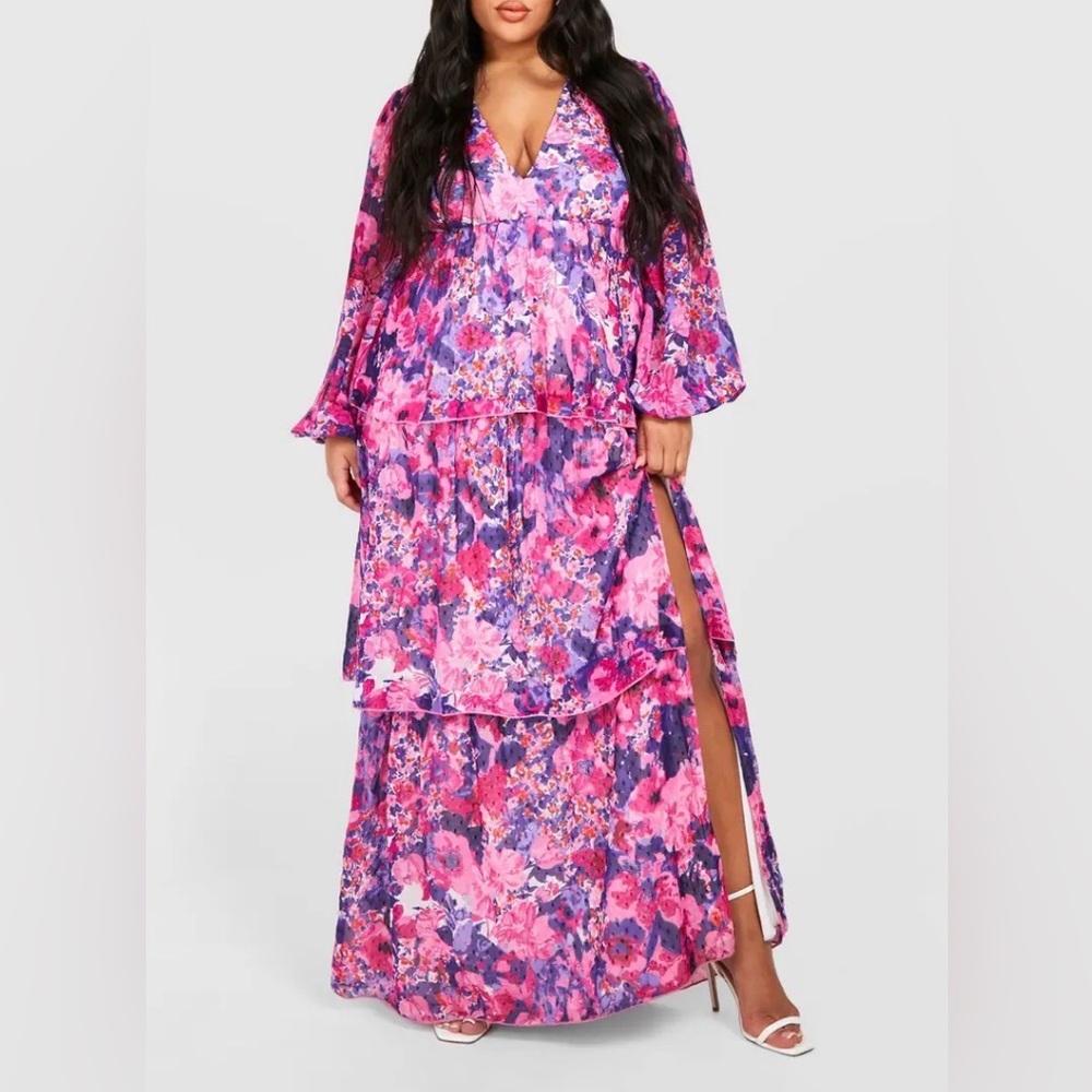 BOOHOO NWT Floral Tiered Maxi Dress